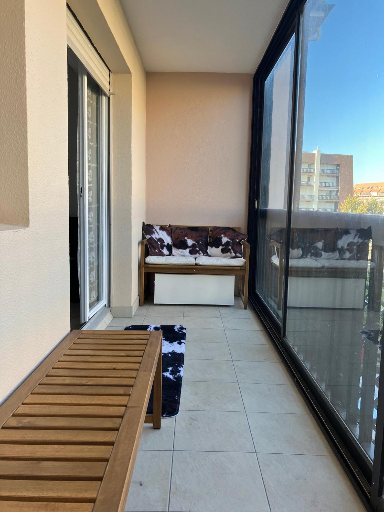 Appartement Neuf Beautiful Villers 1-4 Pers Avec Parking Prive Et A 200 M Plage Exterior foto